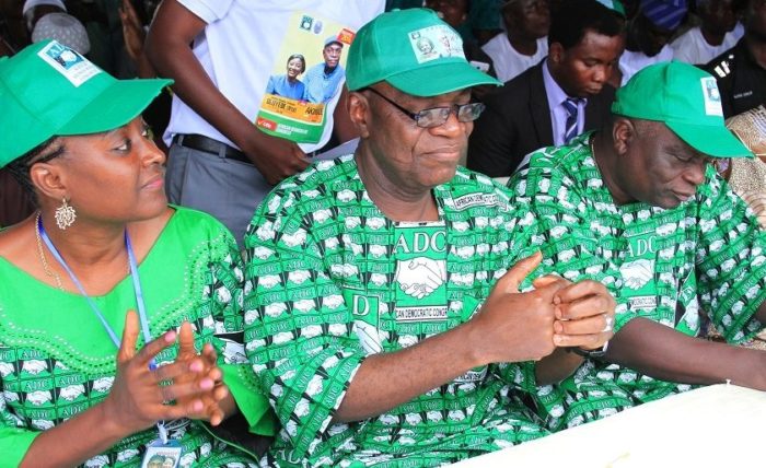 Fatai Akinbade, middle, during the campaign