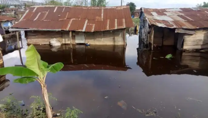 Amakom-Oko village, near Asaba in Delta floating on water. Photo: NAN