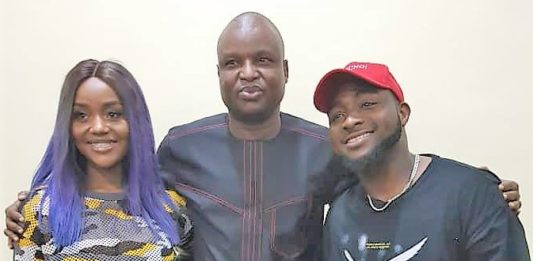 DCP Kyari embraces Chioma and Davido