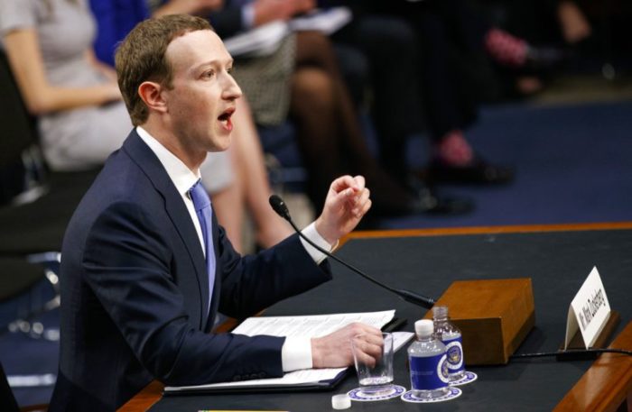 Facebook Inc. CEO Mark Zuckerberg: Shareholders want him out as chairman