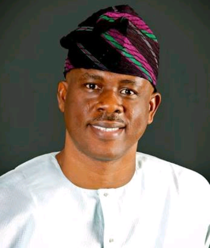 Senator Musiliu Obanikoro