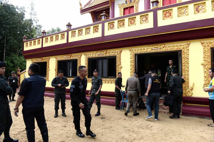 Gunmen shot two monks in Thailand