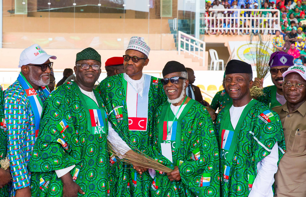 Ondo State Governor, Mr Rotimi Akeredolu (SAN); Ekiti State Governor, Dr Kayode Fayemi; President Mohammadu Buhari; Afenifere National leader, Senator Ayo Fasanmi; Vice President, Prof Yemi Osinbajo (SAN) and National Chairman, All Progressives Congress (APC), Comrade Adams Oshiomhole during the Ekiti State Presidential rally at the Ekiti Parapo Pavilion, Ado-Ekiti…on Tuesday