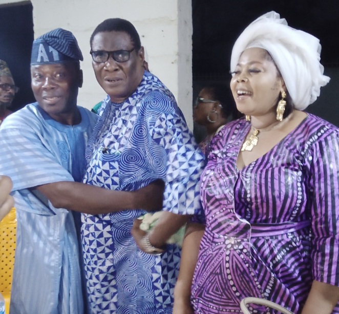 Iwure Day in Ososa: From Left; Founder A1 Association, Mr. Akeem Olumegbon, ANTP President, Dr. Rasak Baroka Oyadiran and Vice President, South, Mrs Mariam Bakare (Aponbepore)